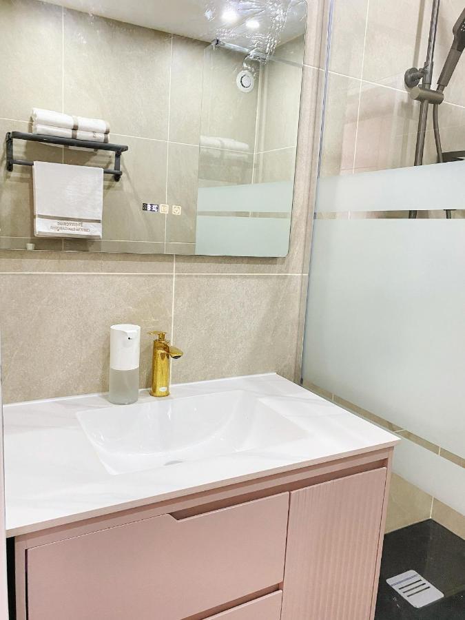 Chez Les Deux Garcons Leilighet Montrouge Eksteriør bilde